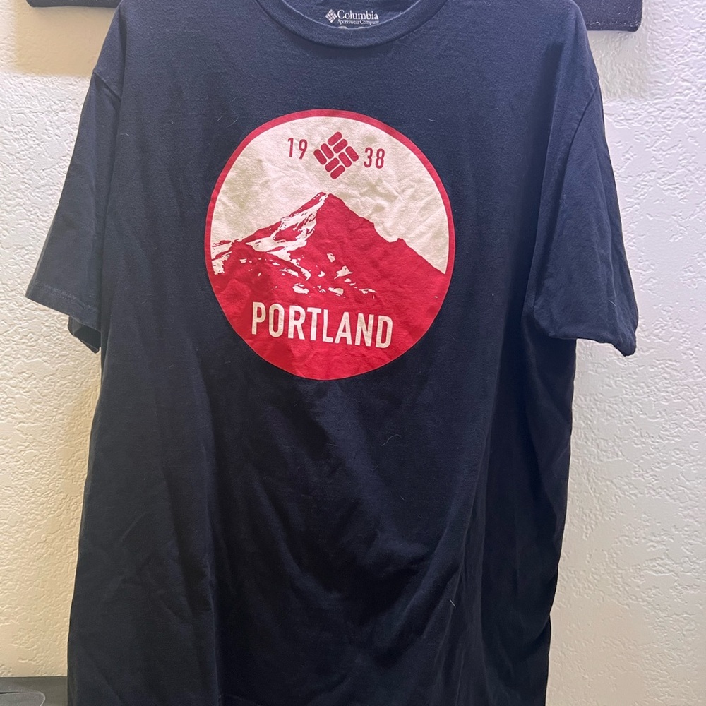 Columbia Men's Black Portland Graphic T-Shirt